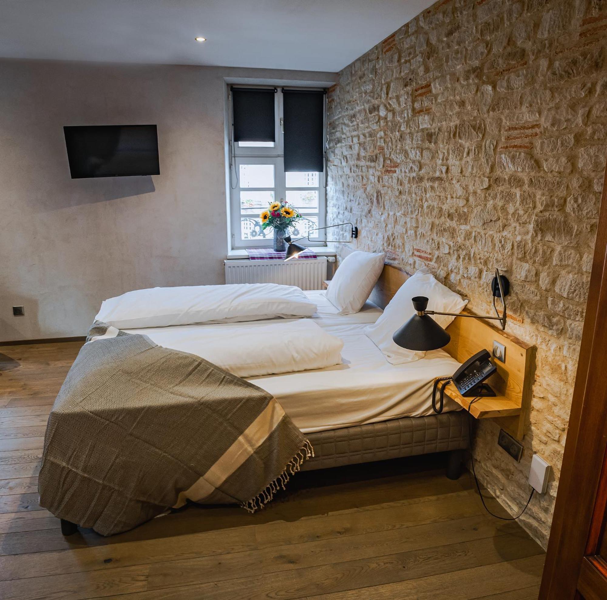 La Couronne A Wissembourg Hotell Eksteriør bilde
